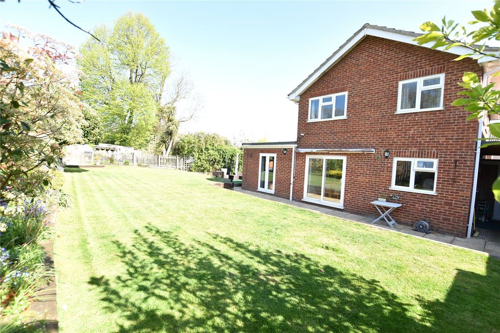 Property photo 1 of 18 Picture No. 16