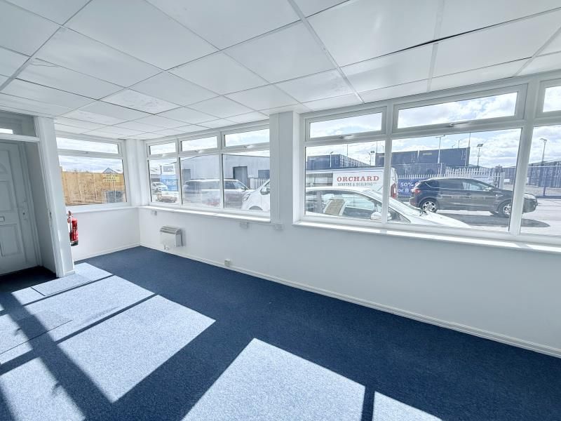 Property photo 3 of 11