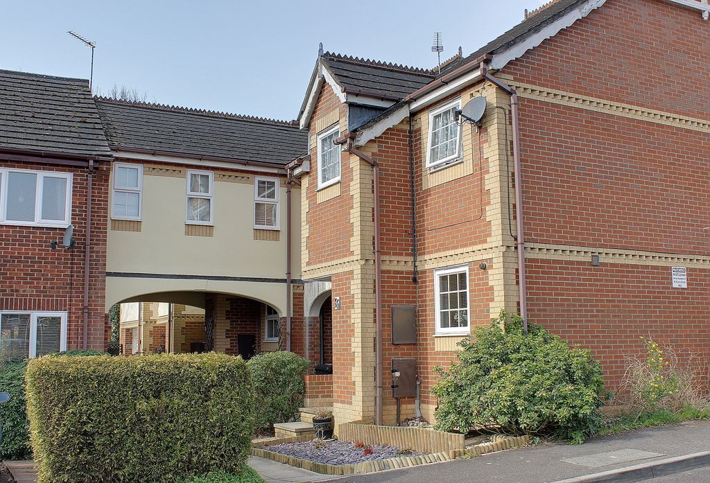 Property photo 1 of 24