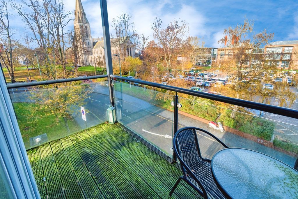 Property photo 3 of 12 Pbox-Img.Jpg