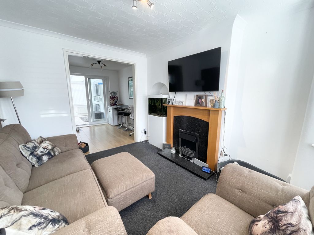 Property photo 3 of 24