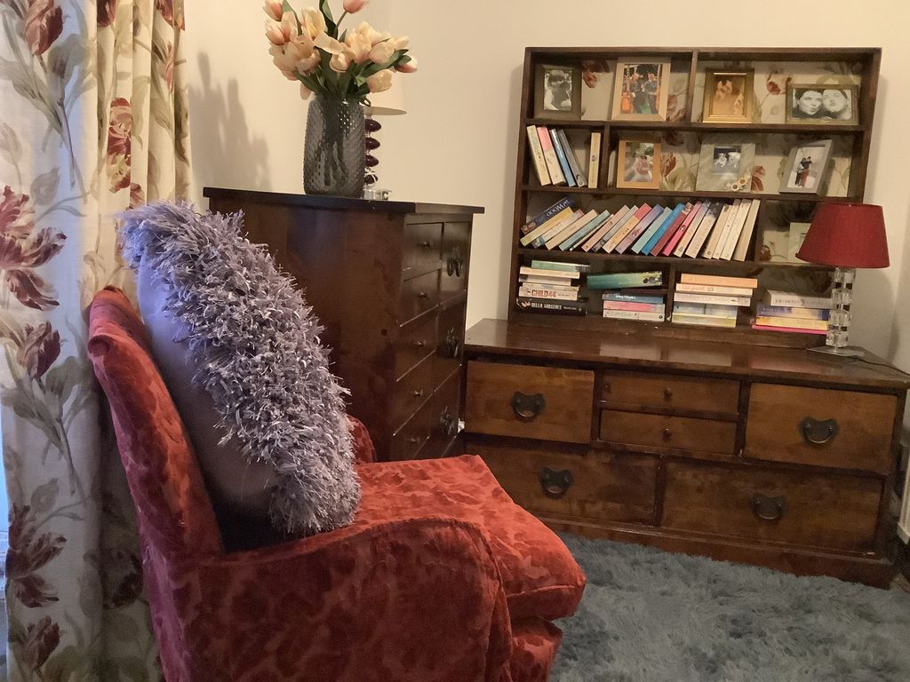 Property photo 2 of 16 Bedroom1/Dressing/Reading Room