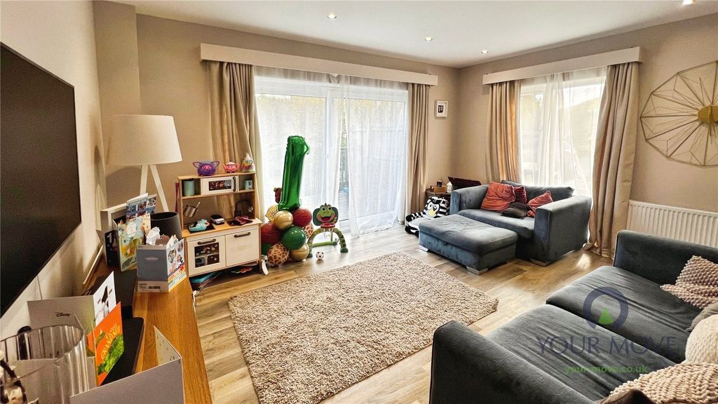 Property photo 3 of 17 Picture No. 03