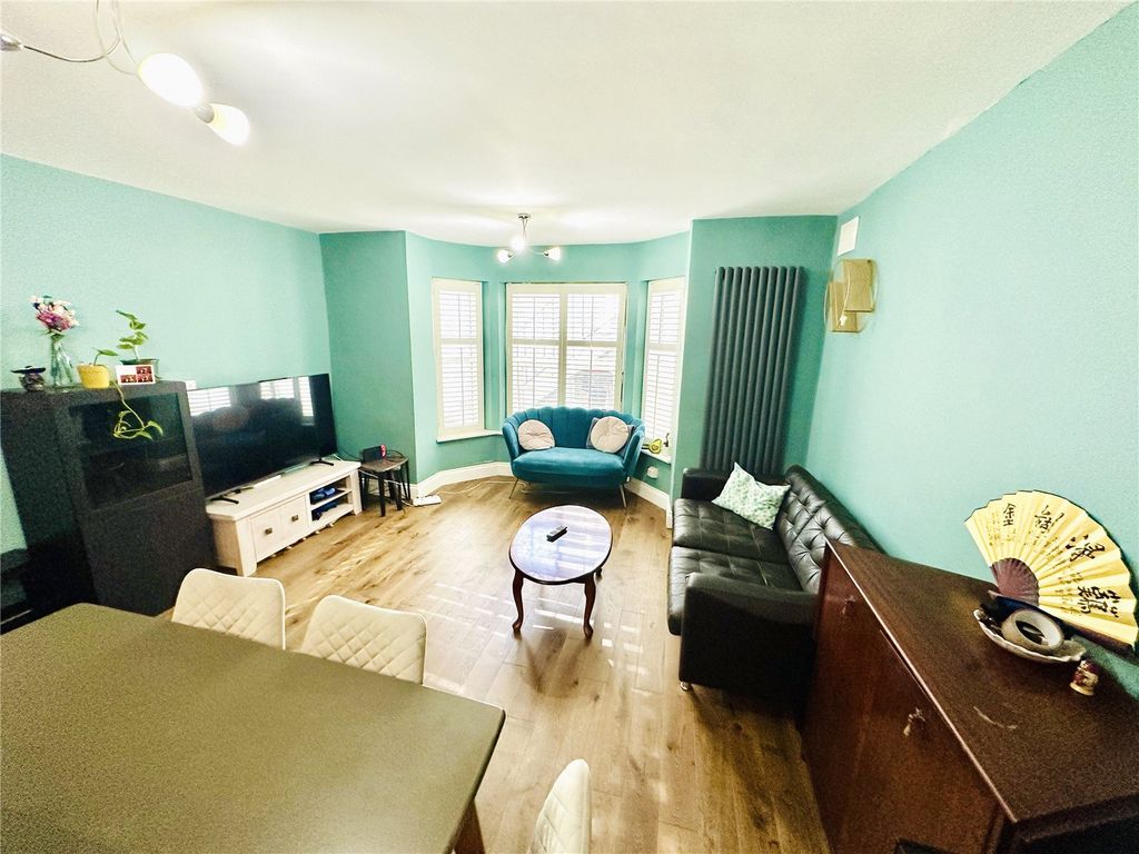 Property photo 3 of 13 Picture No. 14