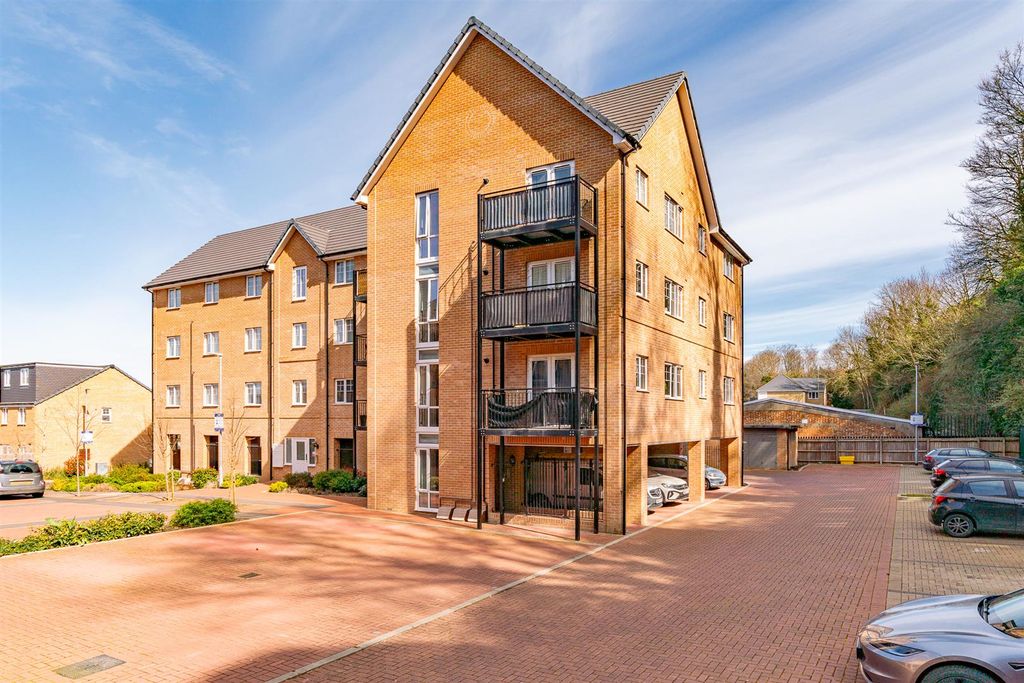 Property photo 1 of 14 External-2.Jpg