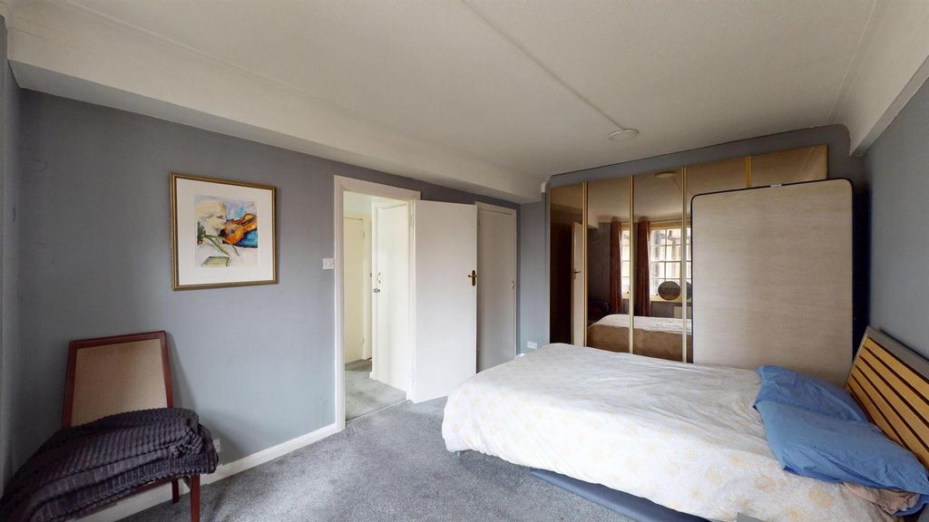 Property photo 2 of 15 68Ff424096d917Ace5E979d6_5Cf9F995Ebf2c9d456d82d279