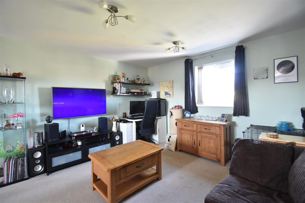 Property photo 3 of 8 78Gubpcfjkyaw6Bxaqpp1Q.Jpg