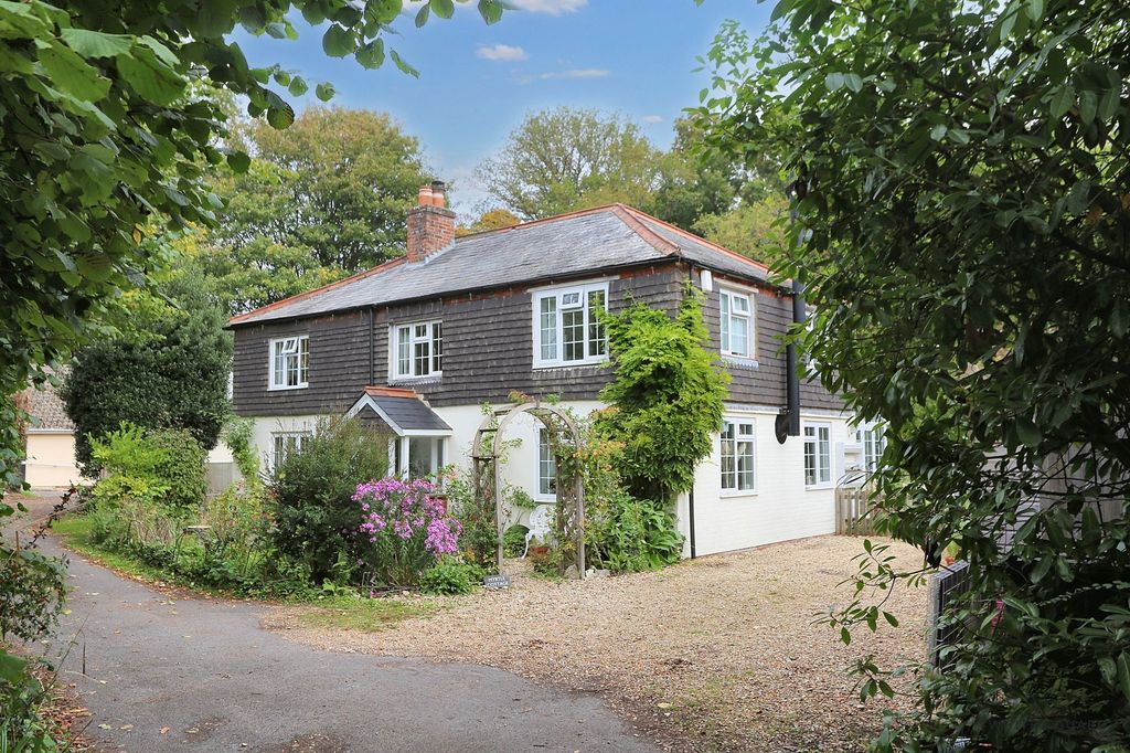 Property photo 1 of 21