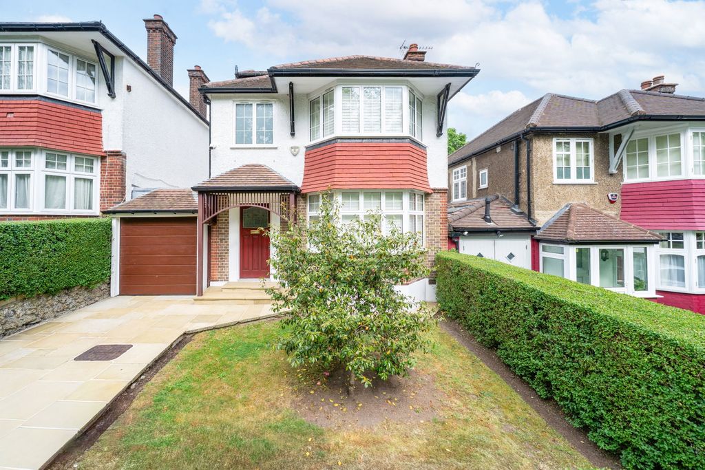 Property photo 1 of 15