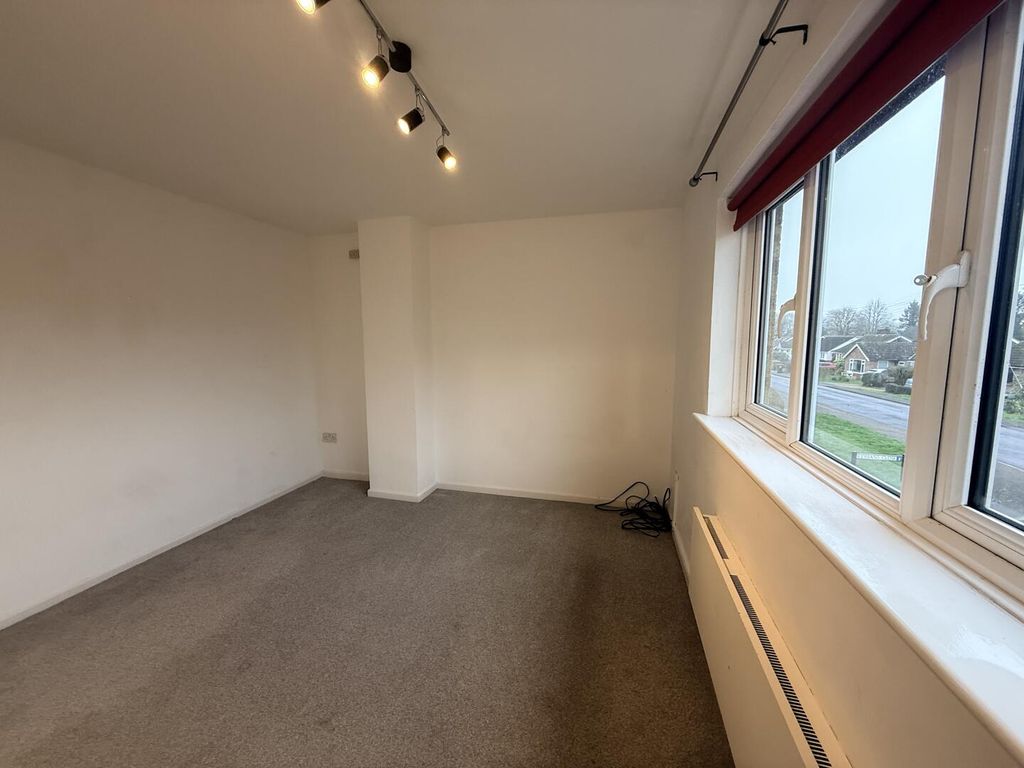 Property photo 3 of 15 Bedroom 1