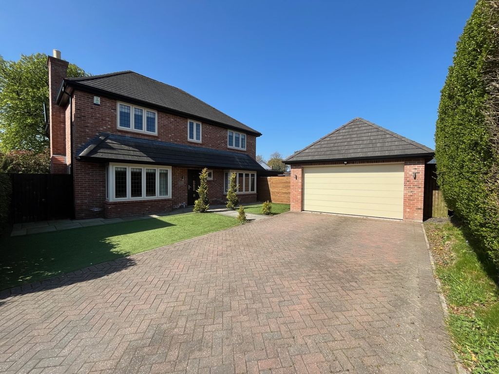 Property photo 1 of 28 10