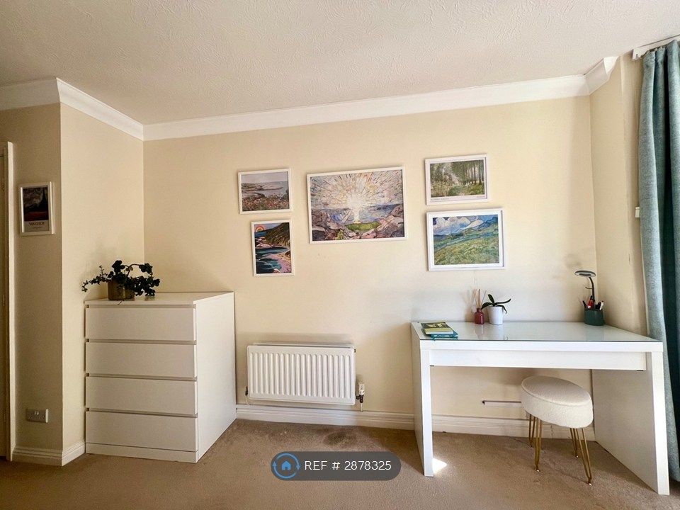 Additional image 9 of 2 bed flat to rentBeach Crescent, Littlehampton BN17