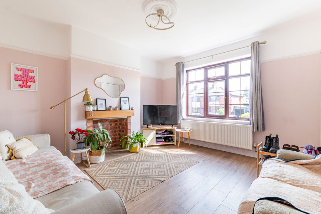 Property photo 3 of 13 Living Room