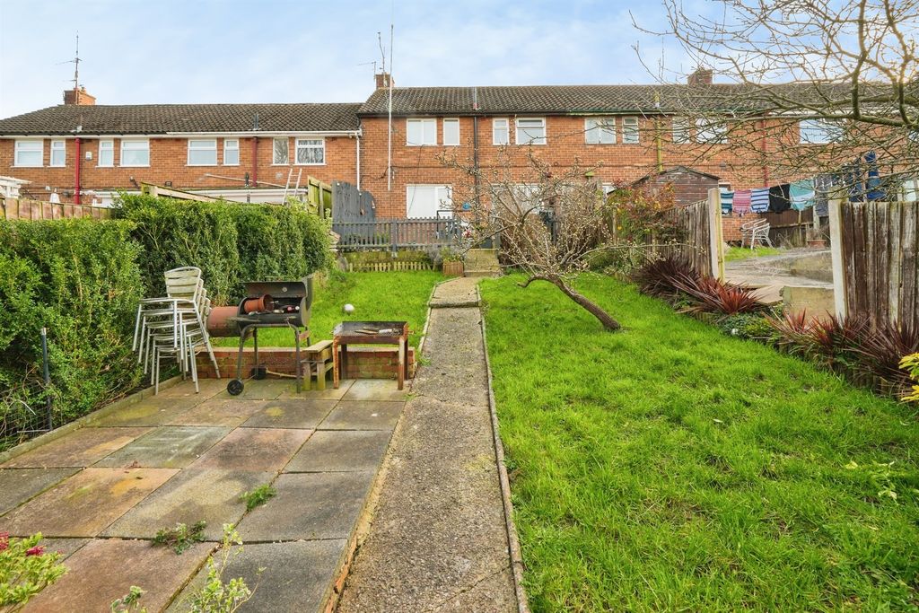 Property photo 2 of 14