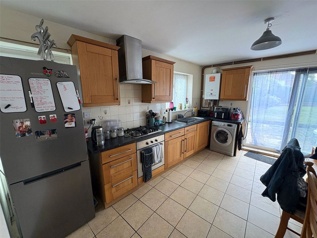 Property photo 3 of 18 Picture No. 25