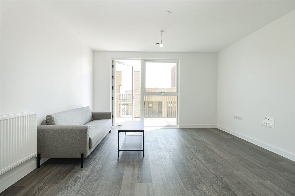 Property photo 2 of 17 Picture No. 07