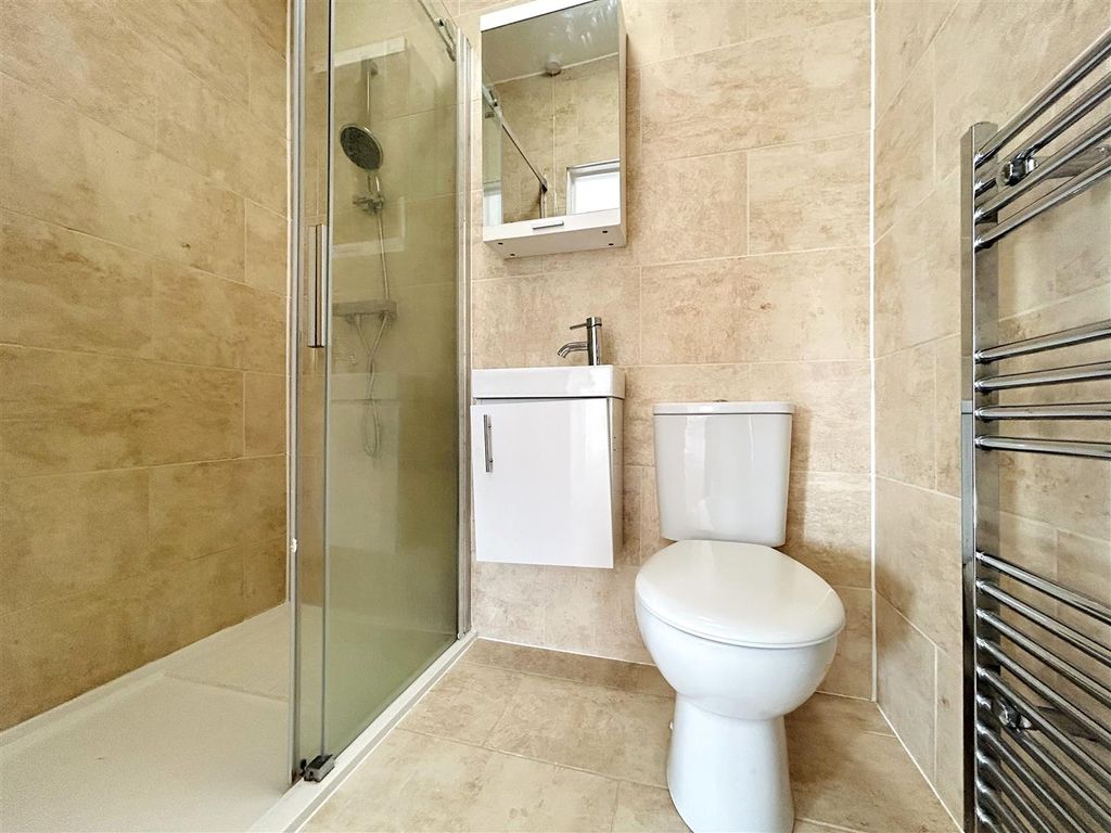 Property photo 3 of 8 Shower Room