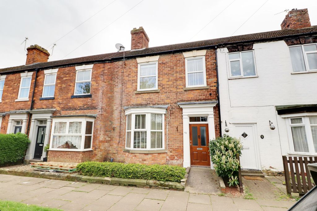 Property photo 1 of 25