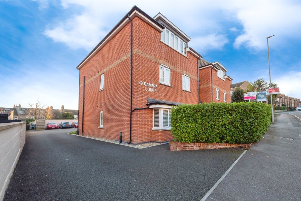 Property photo 1 of 13