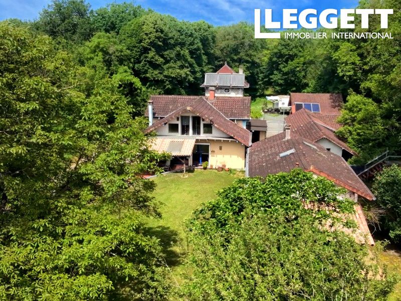 Property photo 1 of 10