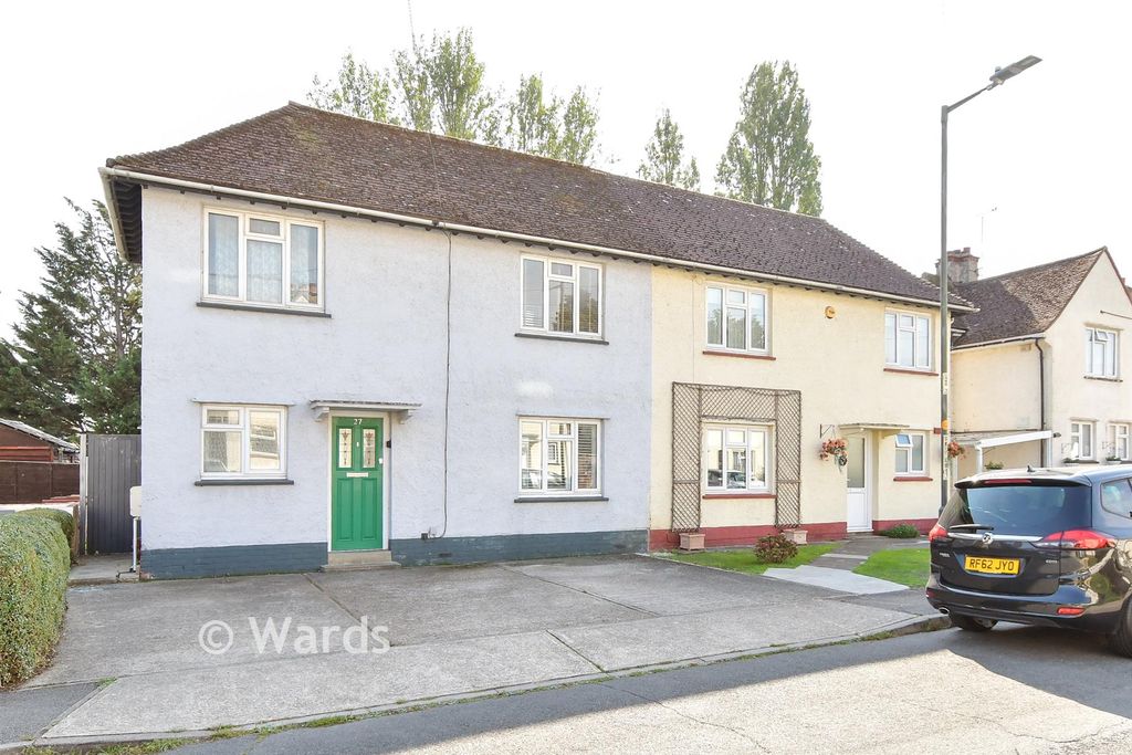 Property photo 1 of 15 External (Brochure)