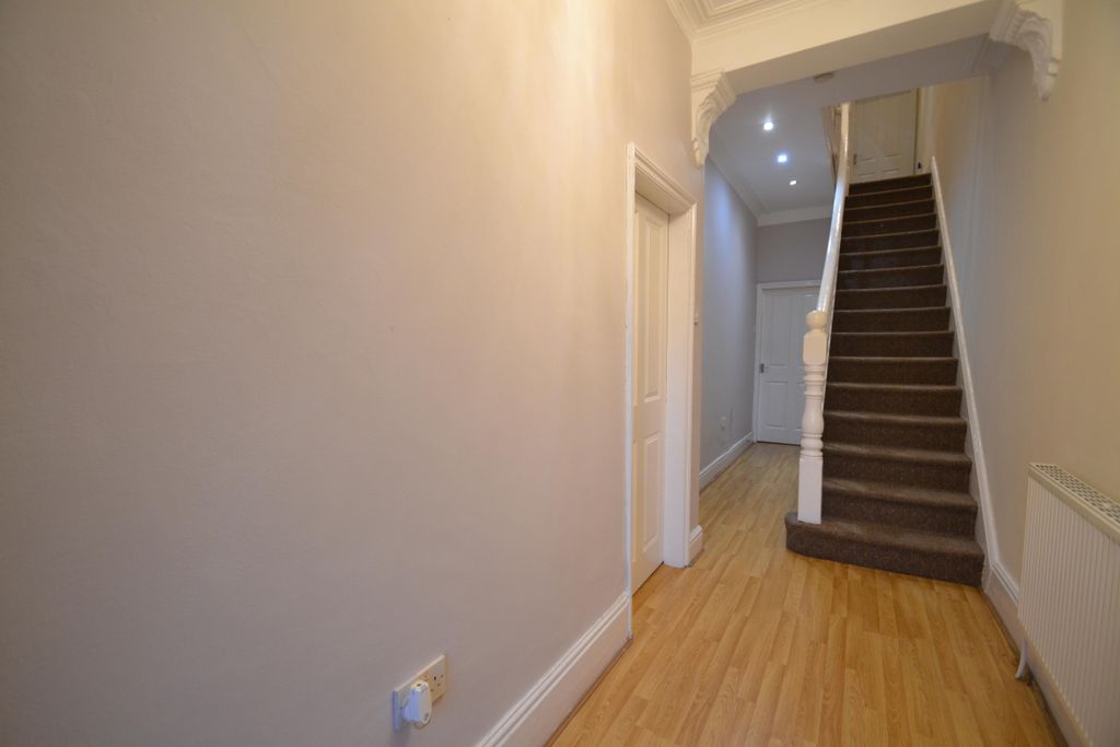 Property photo 2 of 20 Property