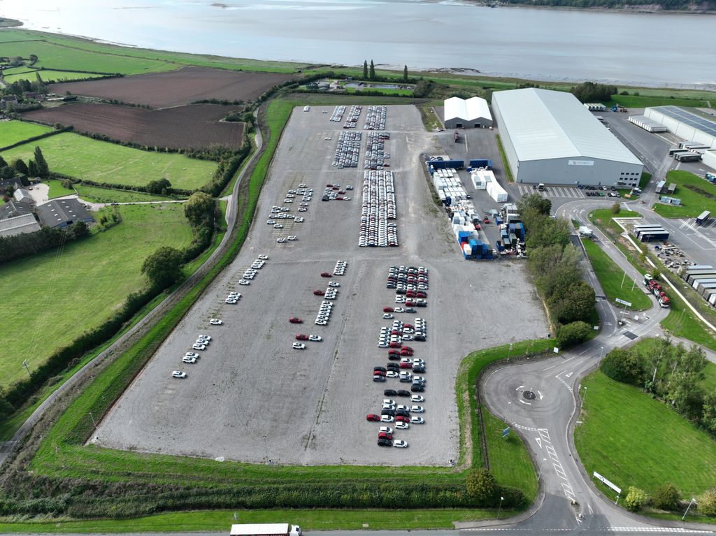 Property photo 2 of 2