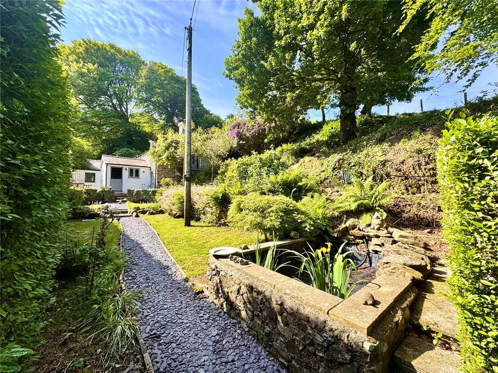 Property photo 2 of 37 Picture No. 50