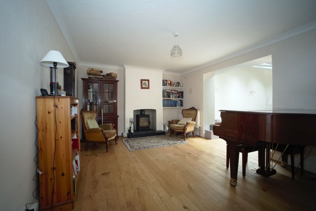 Property photo 3 of 30