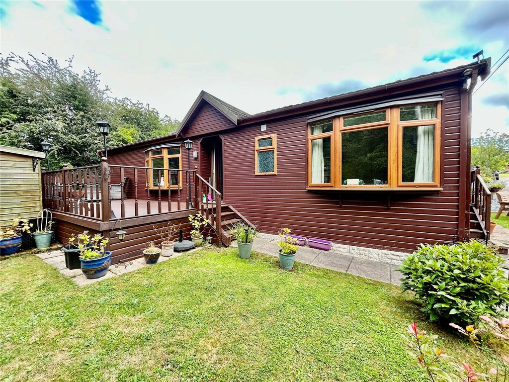 Property photo 1 of 20 Picture No. 33