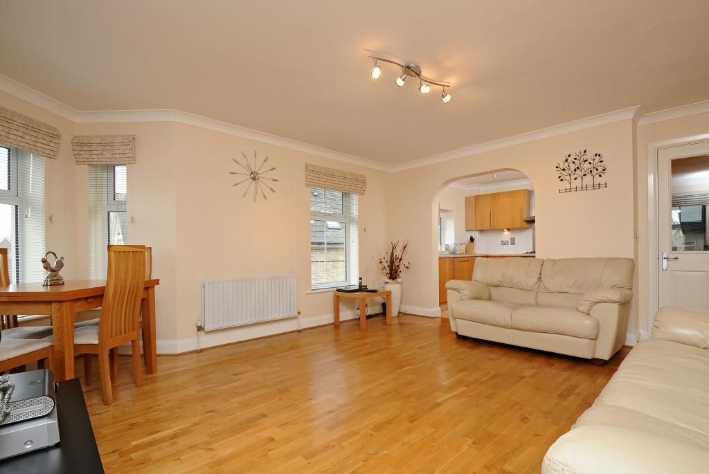 Property photo 2 of 9 Internal View