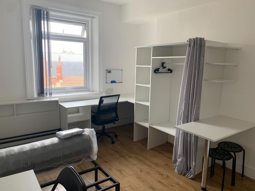 Property photo 2 of 4 Flat 8 - 1.Jpg