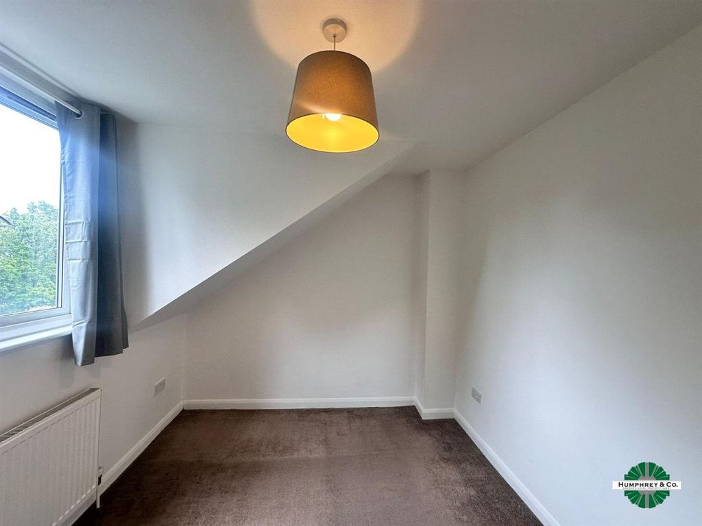 Property photo 1 of 7 1.Png