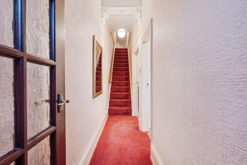 Property photo 2 of 20 Pbox-Img.Jpg