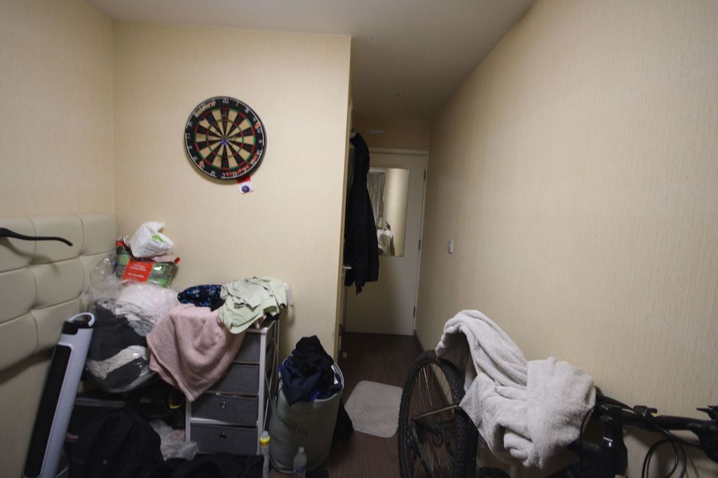 Property photo 3 of 8