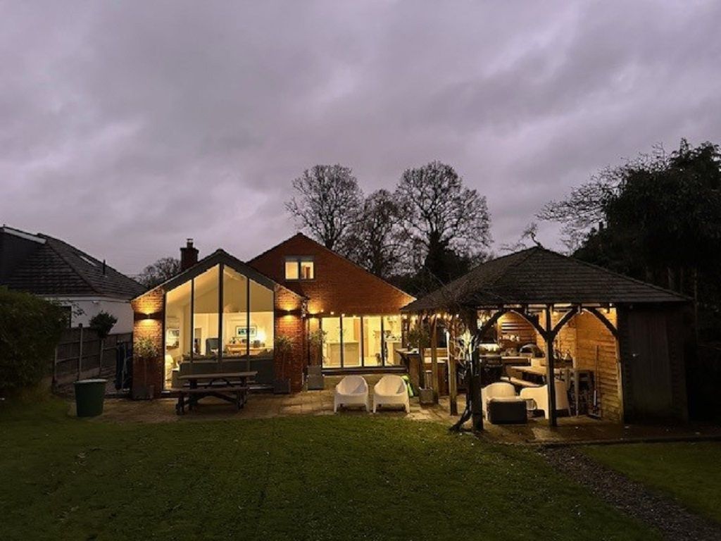 Property photo 1 of 33