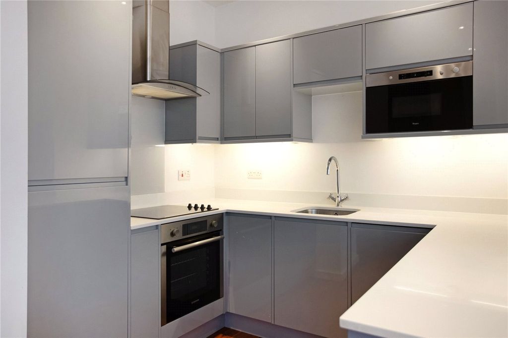 Property photo 1 of 8 Kitchen