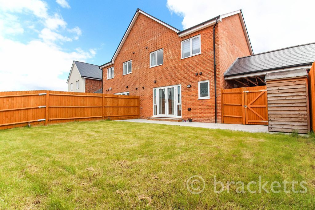 Property photo 1 of 18 Photo 18