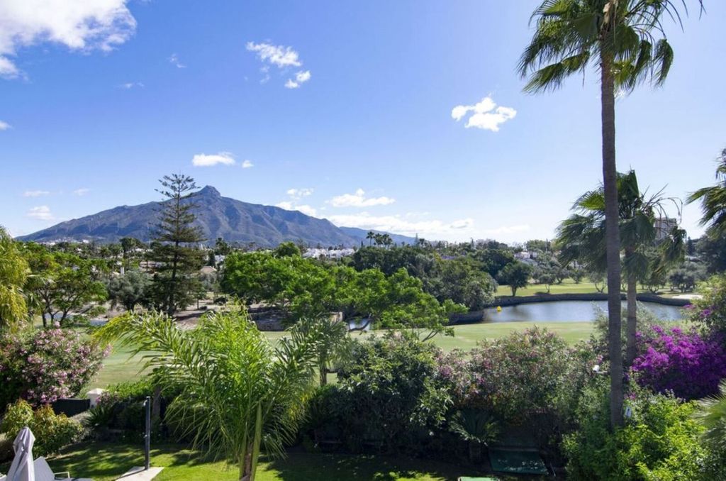 Property photo 1 of 33