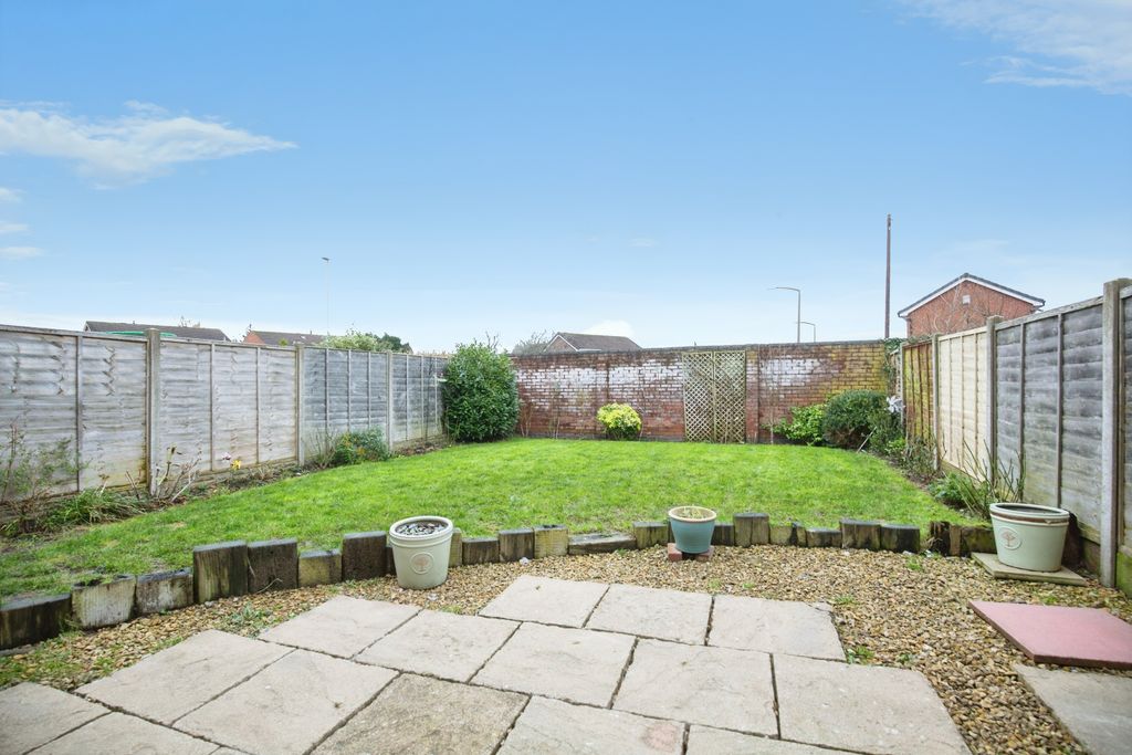 Property photo 2 of 19 Ff80A393-Mw-10510