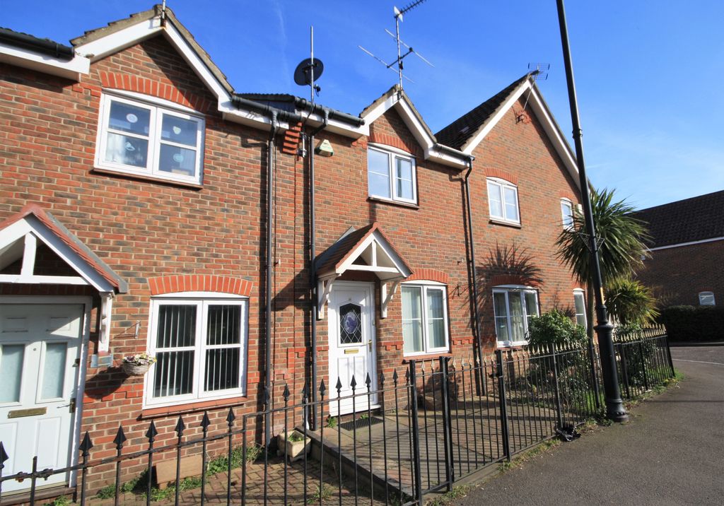 Property photo 1 of 9 Img_0844