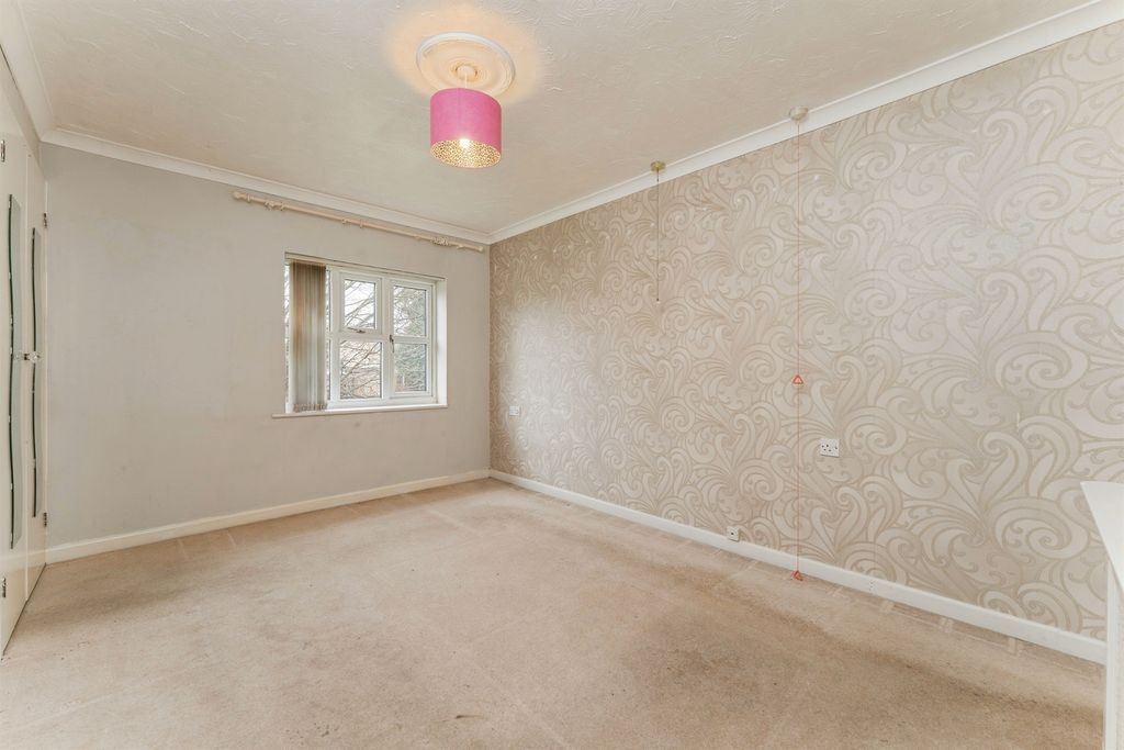 Additional image 15 of 2 bed flat for saleShip Gardens, Mildenhall, Bury St. Edmunds IP28