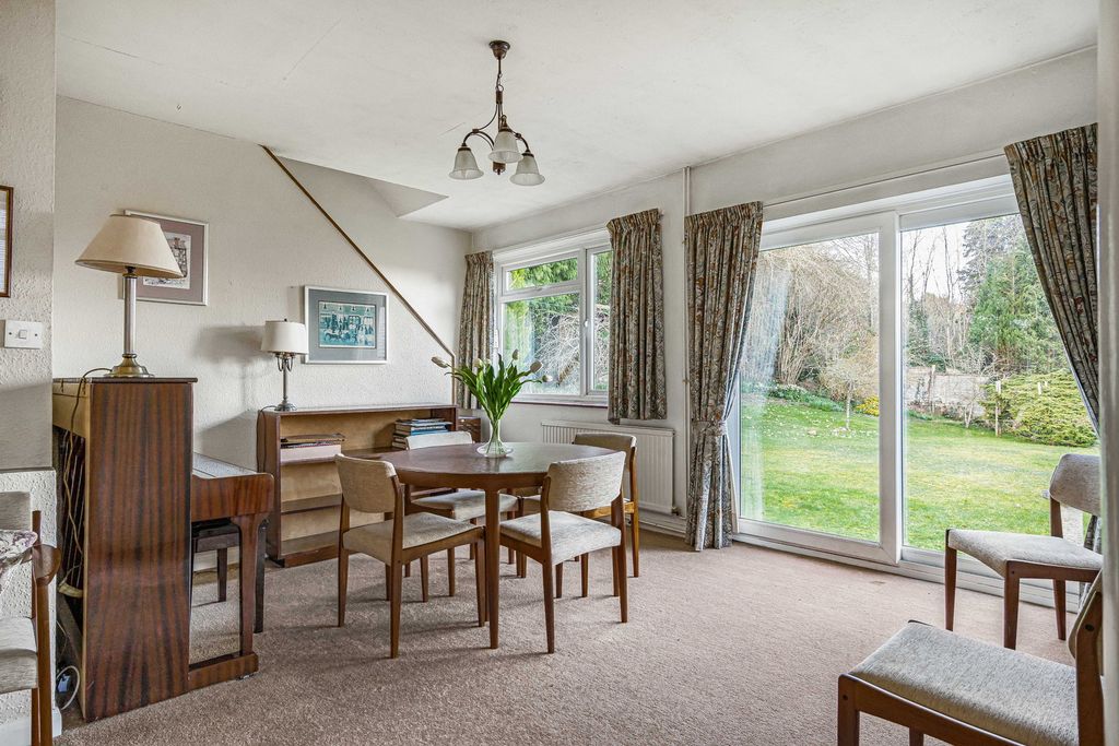 Property photo 1 of 22