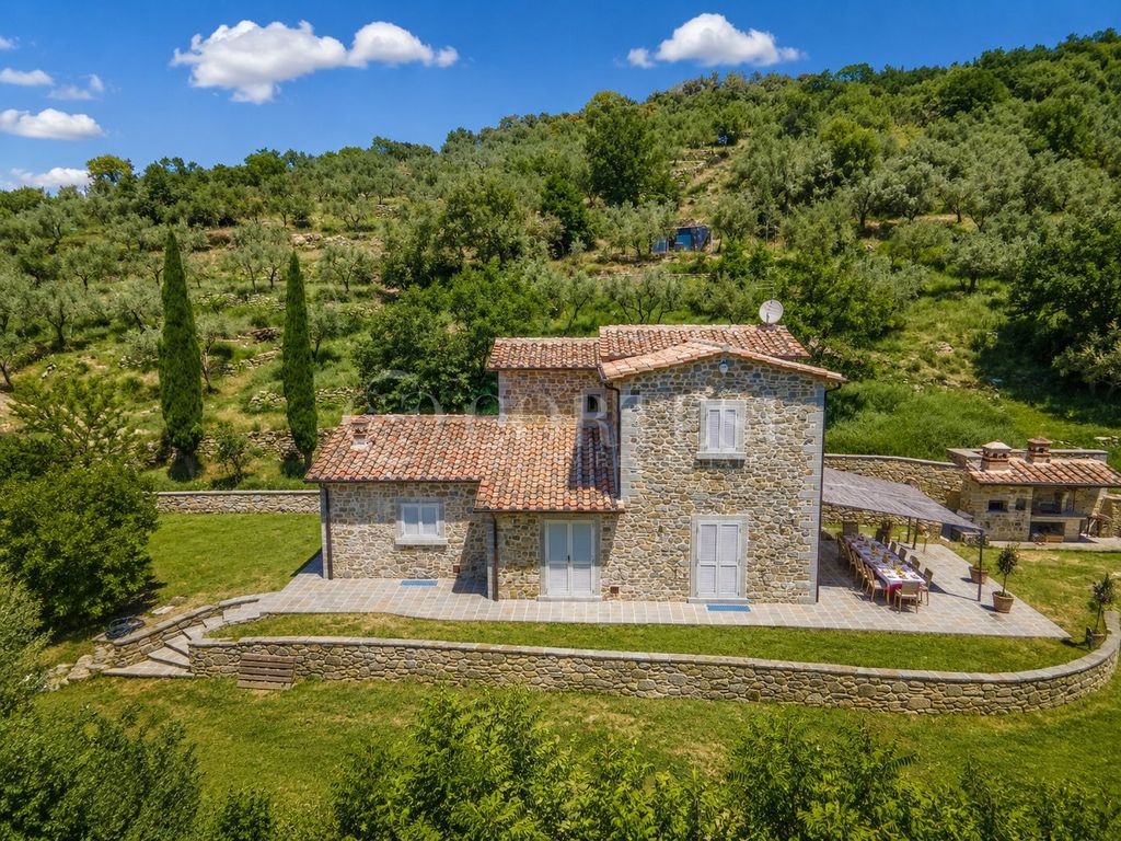 Property photo 1 of 49 Prestigious Newly Built Farmhouse With Panoramic View