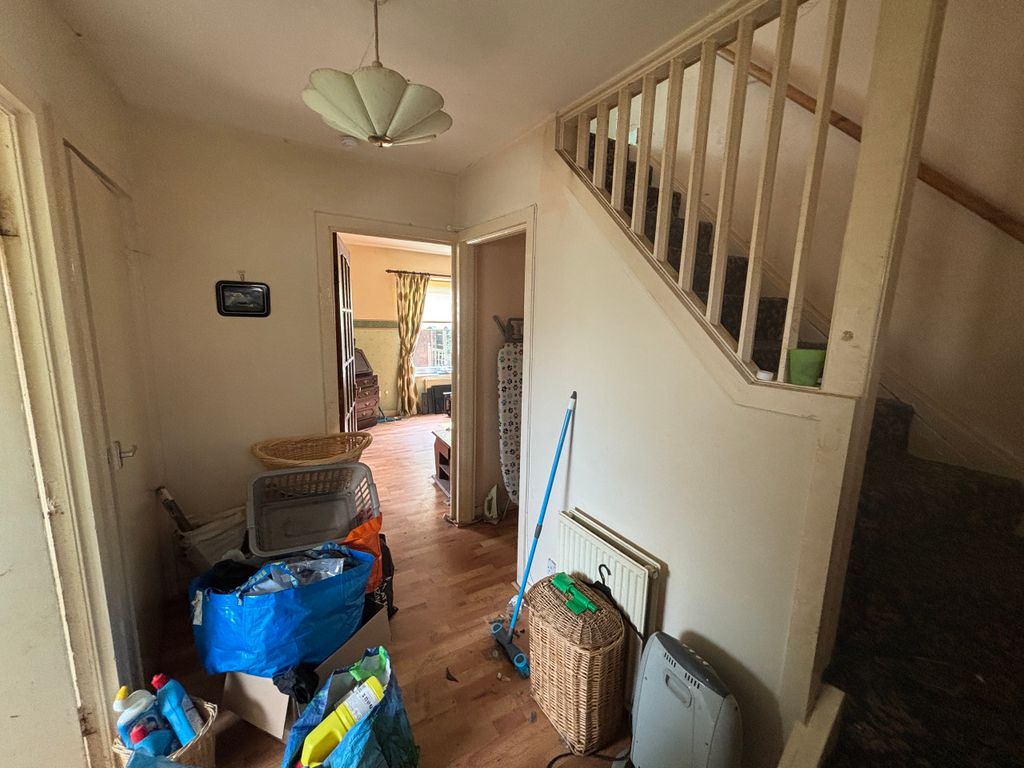 Property photo 2 of 16 2.Jpg