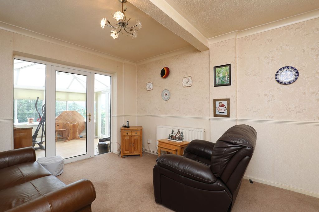Property photo 3 of 26