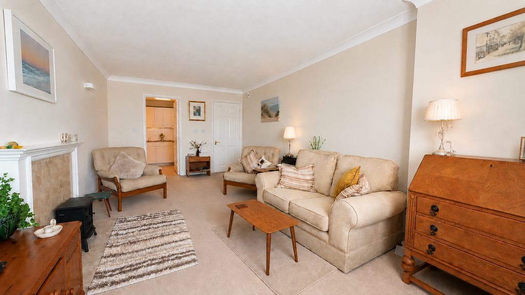 Property photo 2 of 9