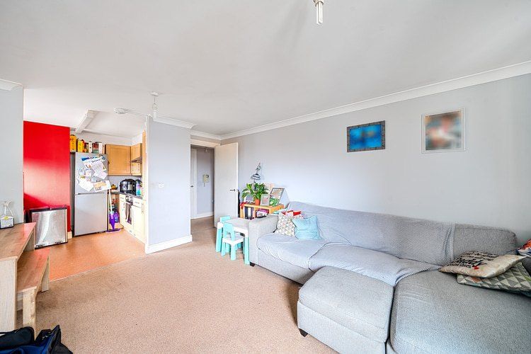 Property photo 2 of 13