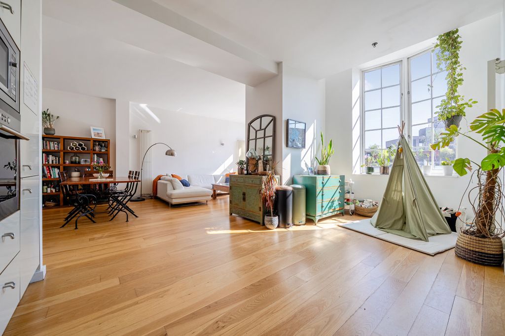 Property photo 3 of 20 1480068-14-6A356E...