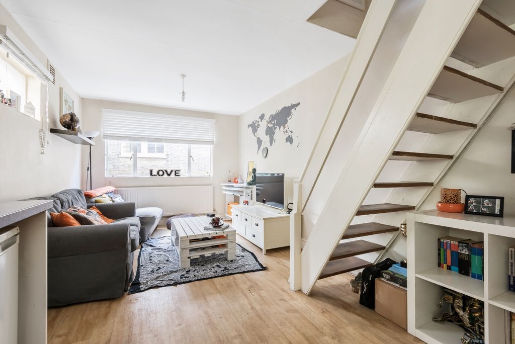 Property photo 3 of 5 368693 (3)